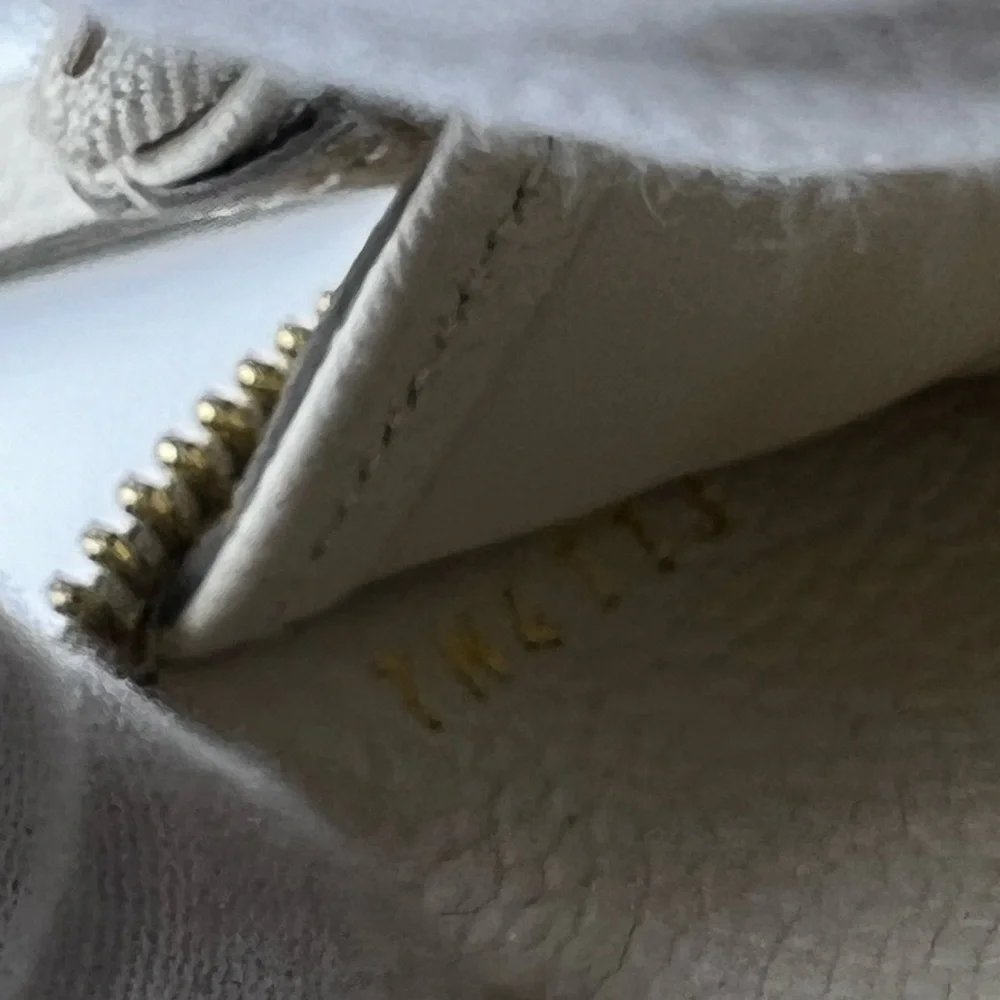 GUC Louis Vuitton Monogram Cream Empreinte Zippy Wallet - Picture 11 of 11